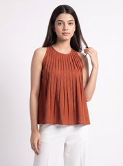 Rust Pleated Sleeveless Flared Top