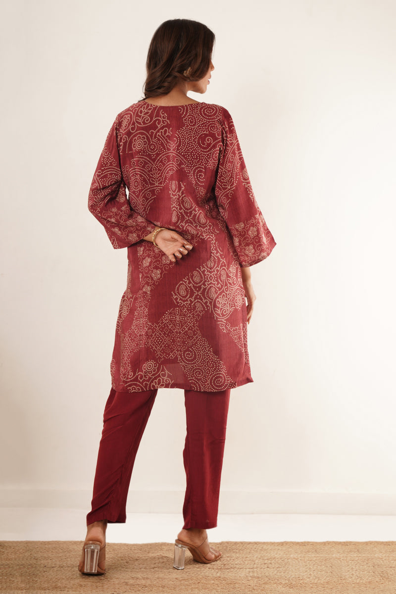 Hand Mirror Work V-Neck Kurti Set-Maroon