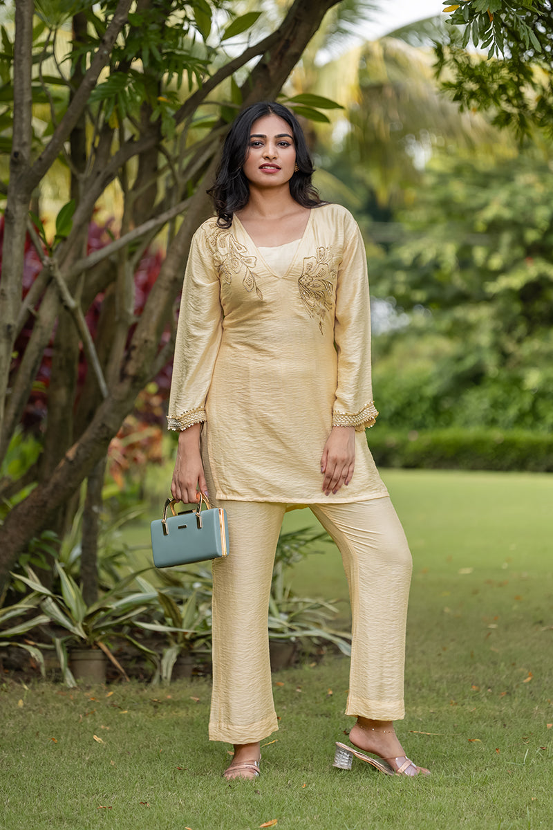 Handwork V-Neck Tunic Kurti Set