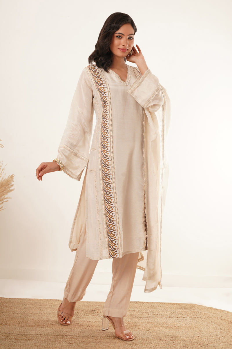 Handwork Lace with Embroidered Border-Cream