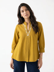 Beige Sleeveless Collared Button-Front Tailored Top